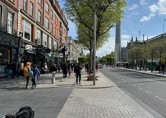 2-bedroom Apartment-dublin Centre Daire