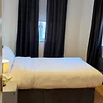 2-bedroom Apartment-dublin Centre Daire Dublin